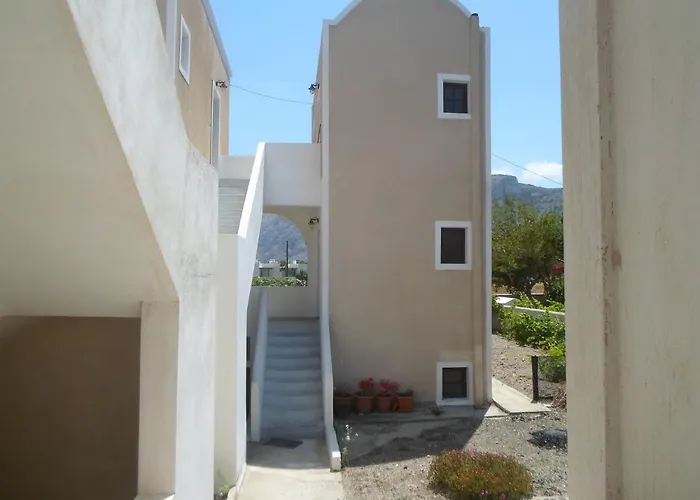 Relax On Santorini * Kamári